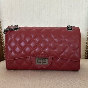 NEW Elegant Maroon Quilted Shoulder Bag with gunmetal hardware